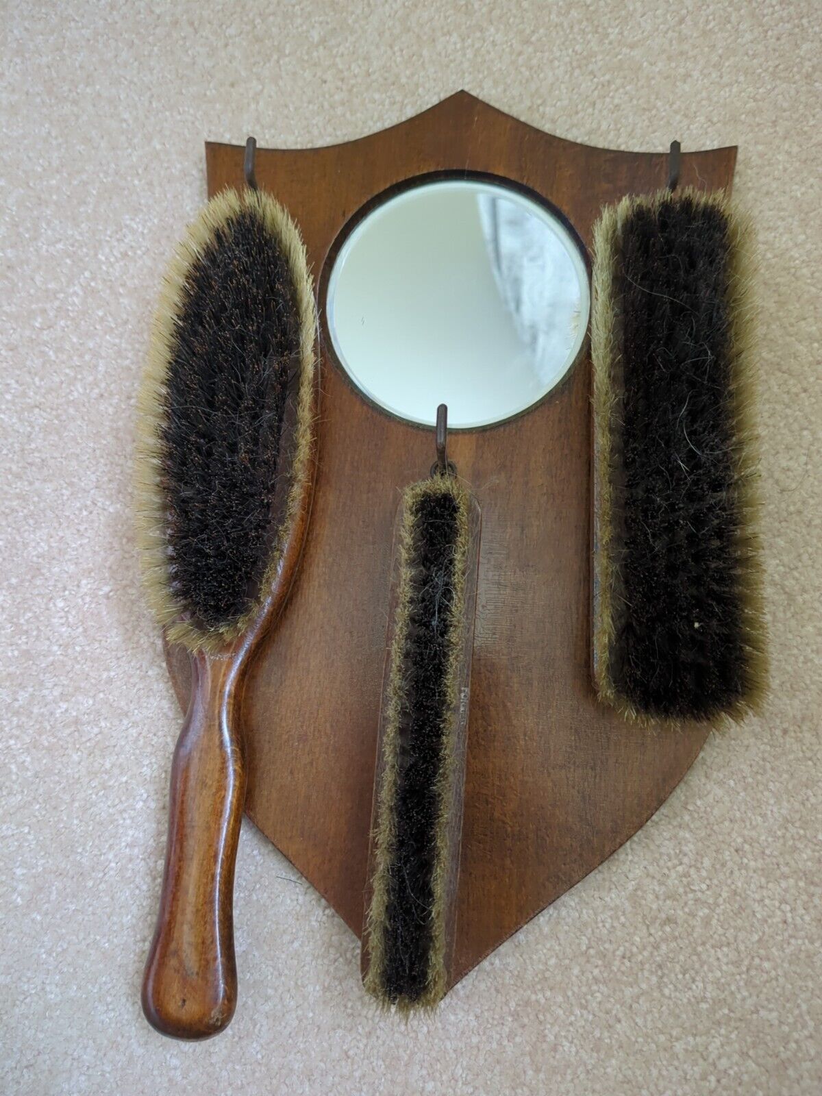 VTG GROOMING BRUSHES WITH HANGING PLAQUE EDWARDIAN RARE FIND