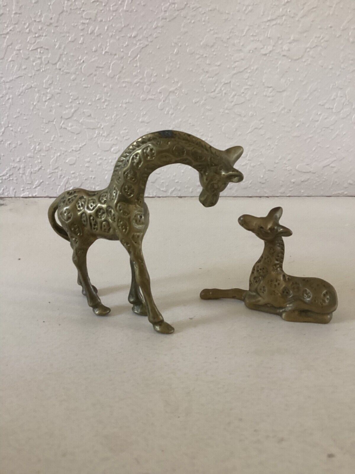 Small Brass Adorable Mother &Baby Giraffes Vintage Solid 1970\'s Brass Miniatures