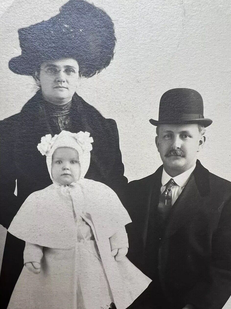 Antique Portrait IL Baby + Family Oval Vignette RPCC Photo Postcard Identified