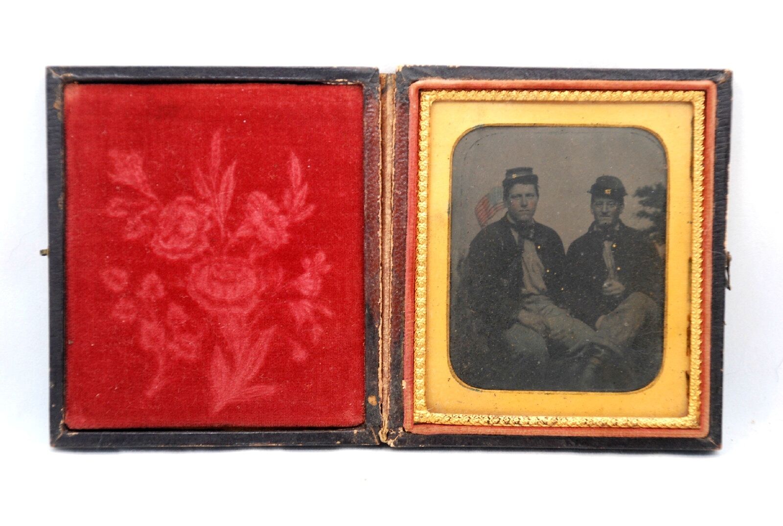 Exceptional Tintype Photograph Father & Son Civil War Union Soldiers w/US Flag