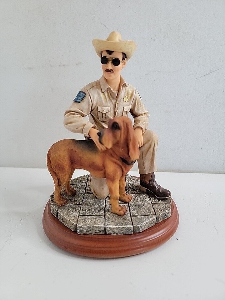 Legends Of The Law Sheriff K9 Blood Hound Sculpture Heroic Hound Vanmark Limited