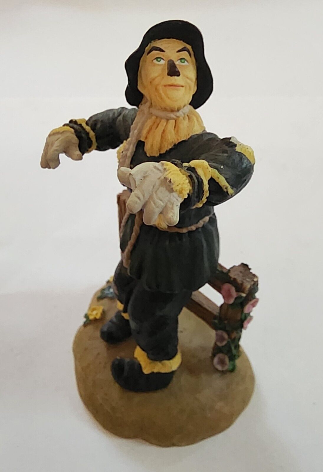 Vintage The Wizard Of Oz Scarecrow Figurine 1999 Enesco Turner Entertainment 
