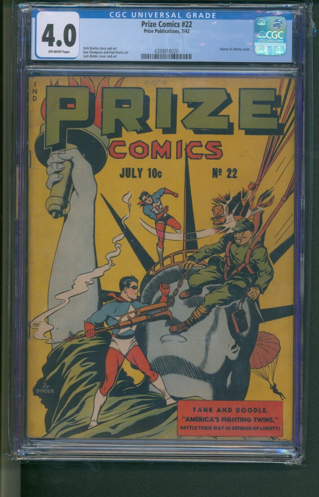 Prize Comics 22 CGC 4.0 OW Pages Scarce Statue of Liberty Cover
