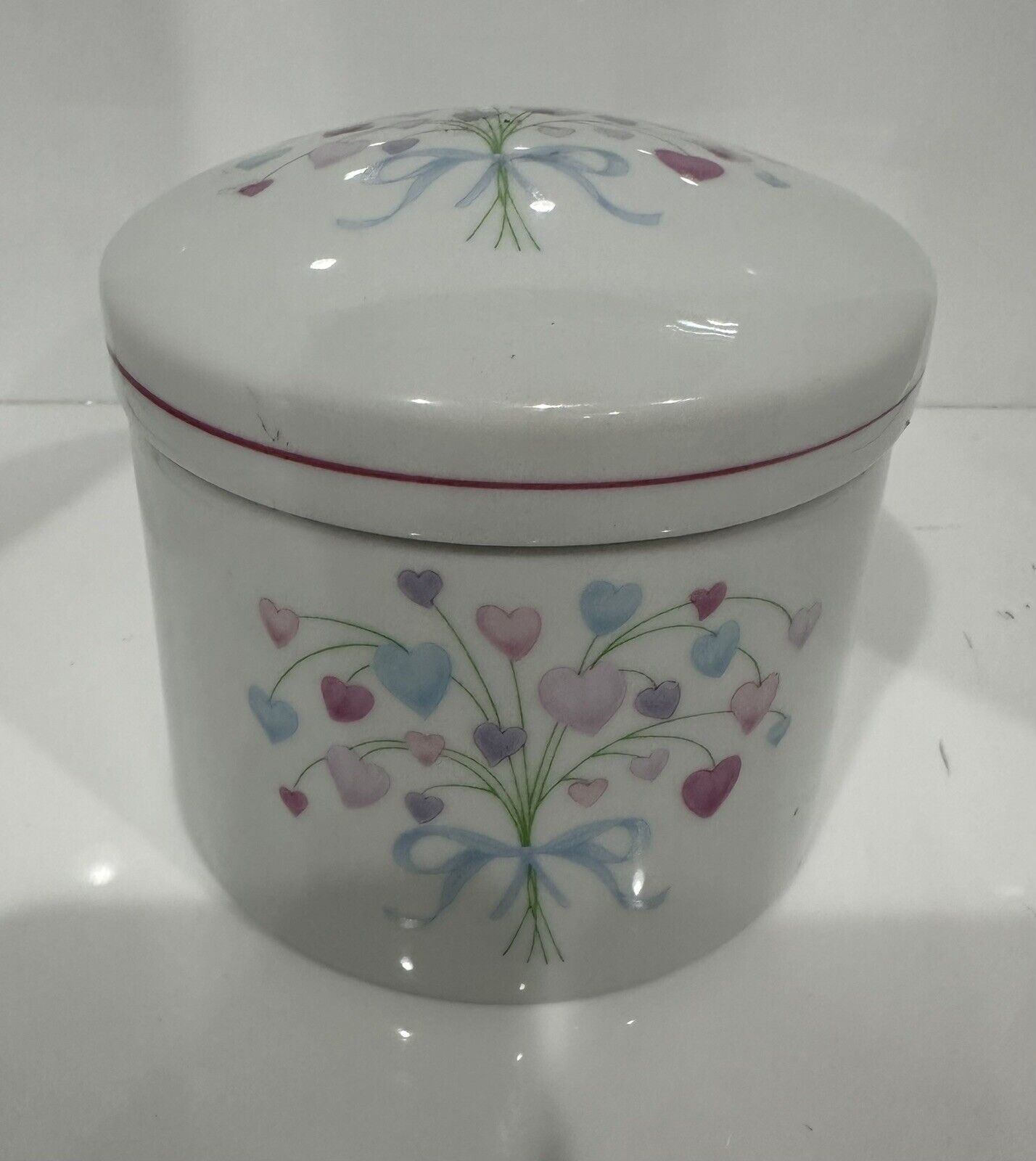 FTDA Vintage Retro 80s 90s Pastel Heart Bouquet Porcelain Trinket Box 