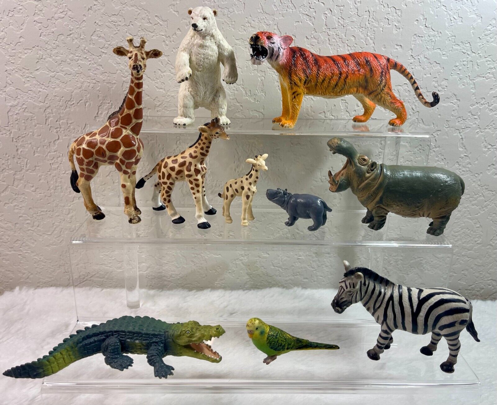 Lot of 10 Schleich & Safari Wild Life Animals Figures Toy *Please Read