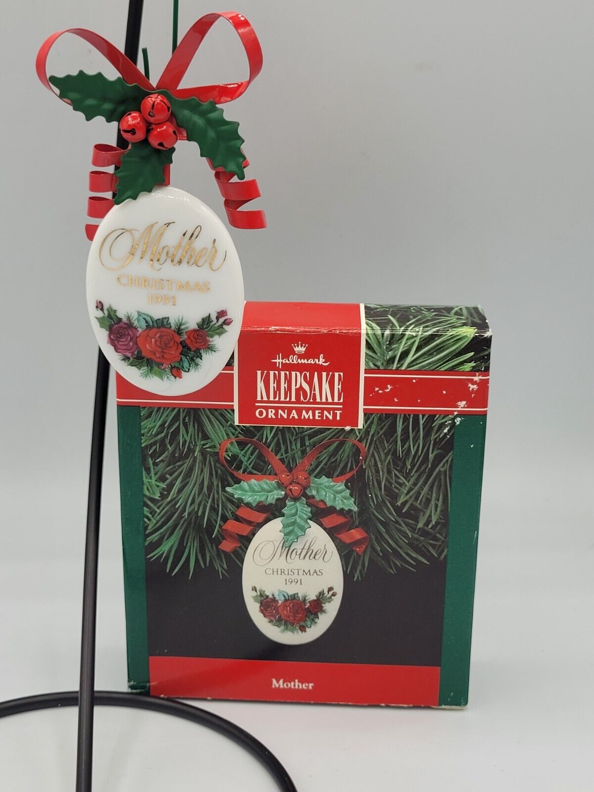 Hallmark Keepsake Christmas Ornament - Mother - 1991 - MIB