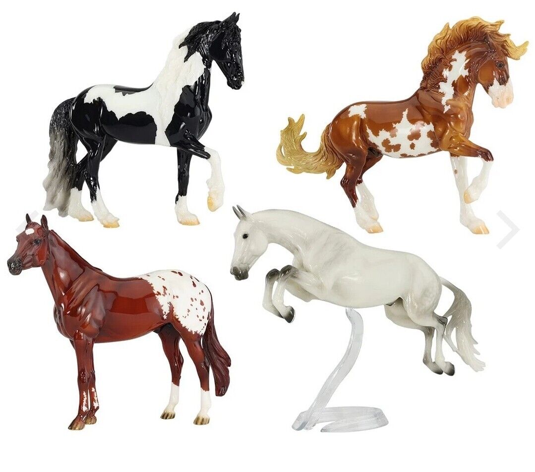 Breyer Horse 2024 Collectors Club Appreciation GLOSSY Surprise Model