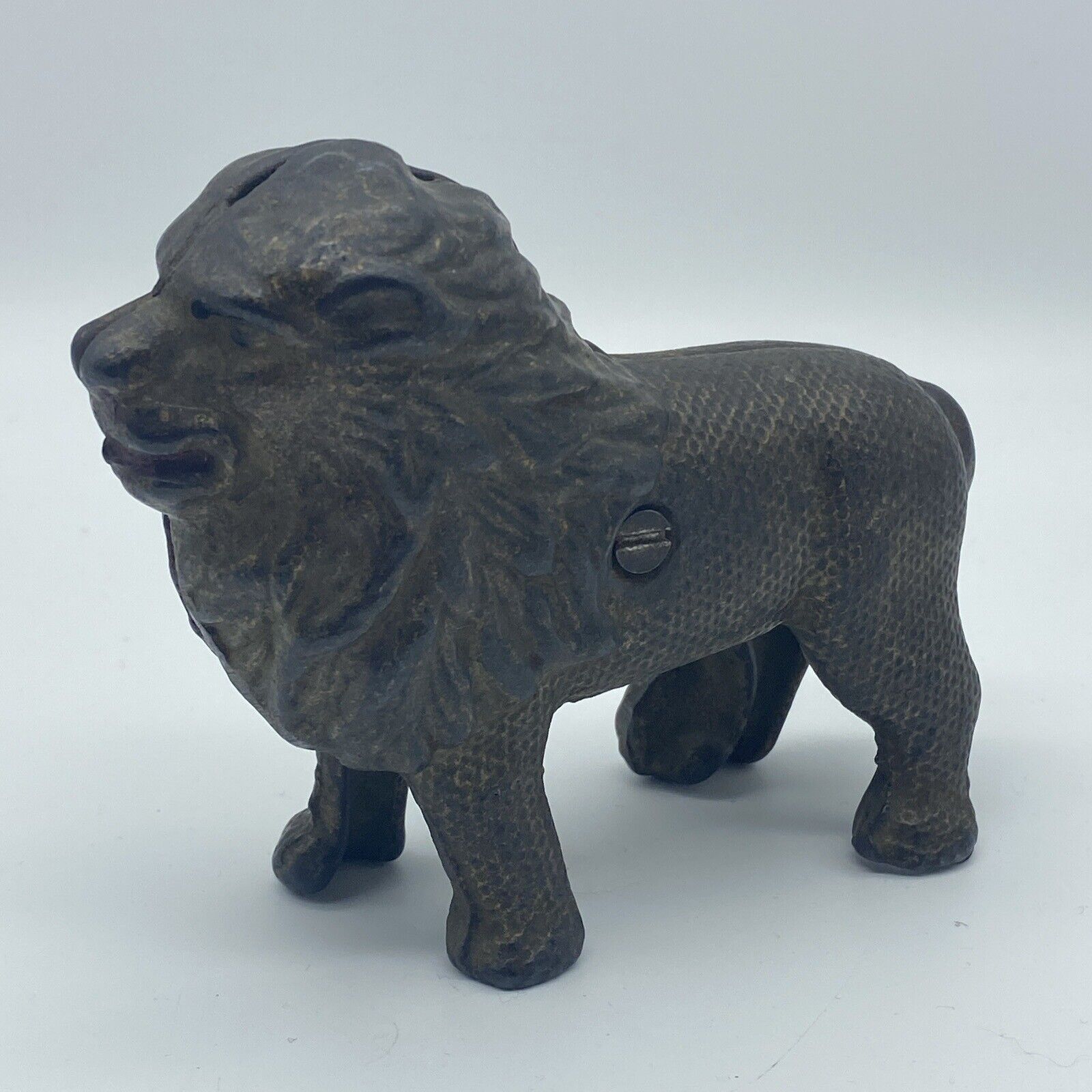 Original Antique Vtg 1920 Williams Quilted Lion Cast Iron Still Penny Bank Rare
