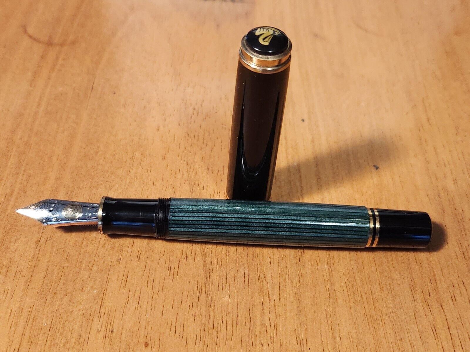 Pelikan M1000 Fountain Pen in Green Souveran Edition with 18C EF nib