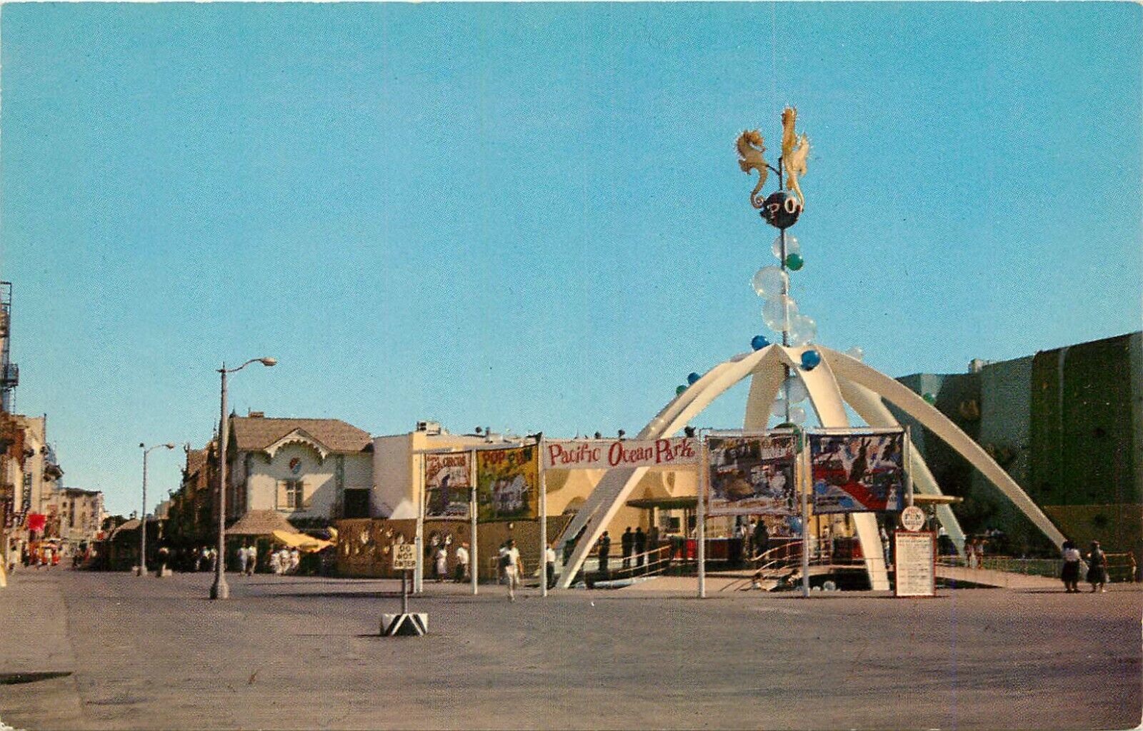 c1950s Entrance to Pacific Ocean Park, Santa Monica, California Postcard