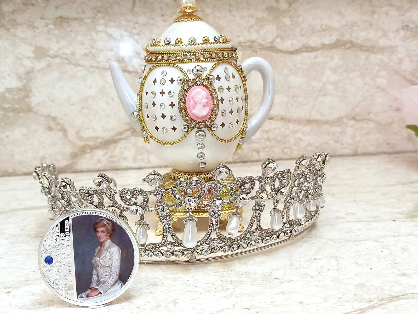 Exquisite Diana 20th Anniversary Collectible Faberge egg & Silver Tiara & Coin 