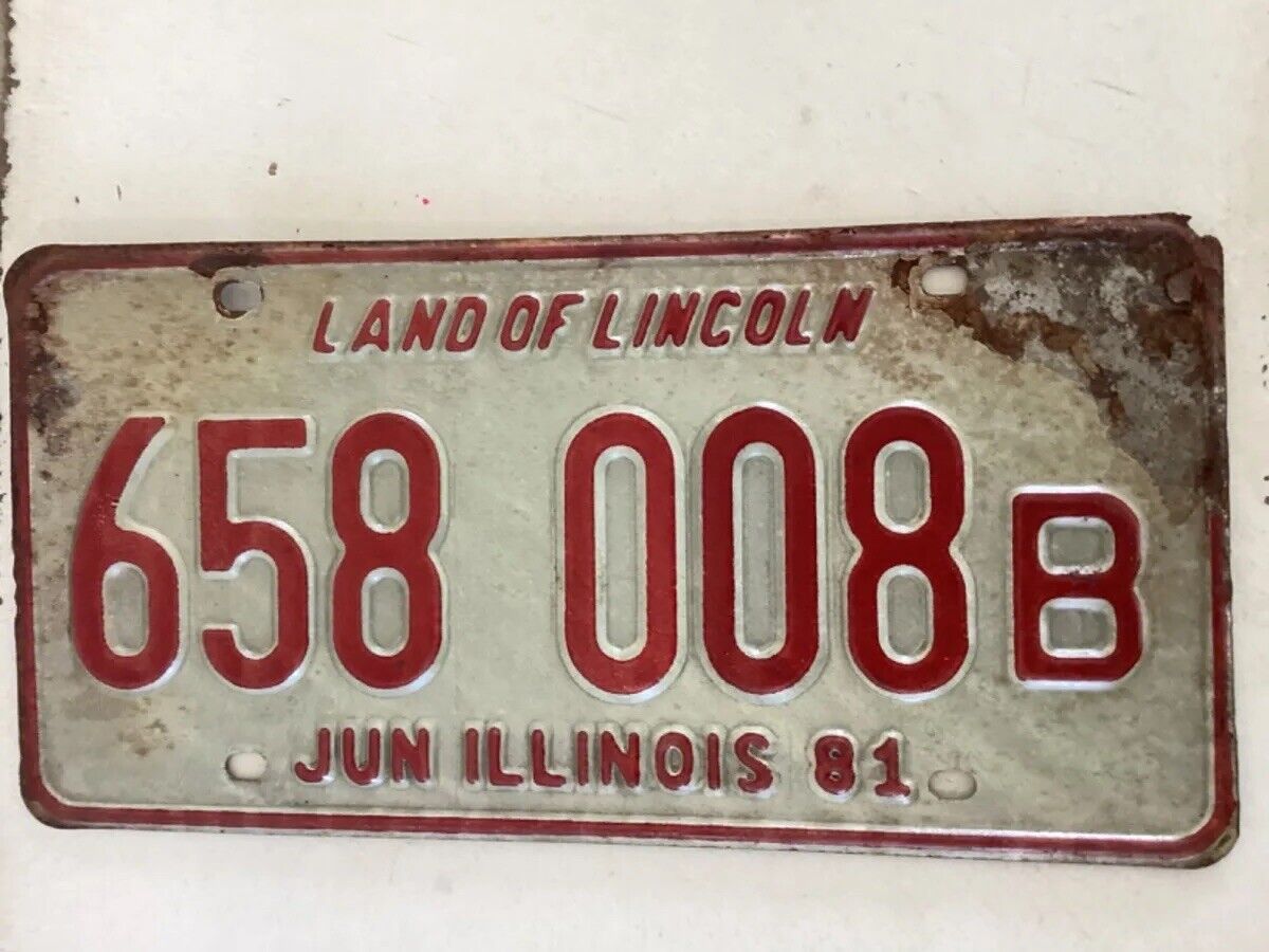 Vintage 1981 Illinois License Plate 658008B Automobile Tag Land of Lincoln