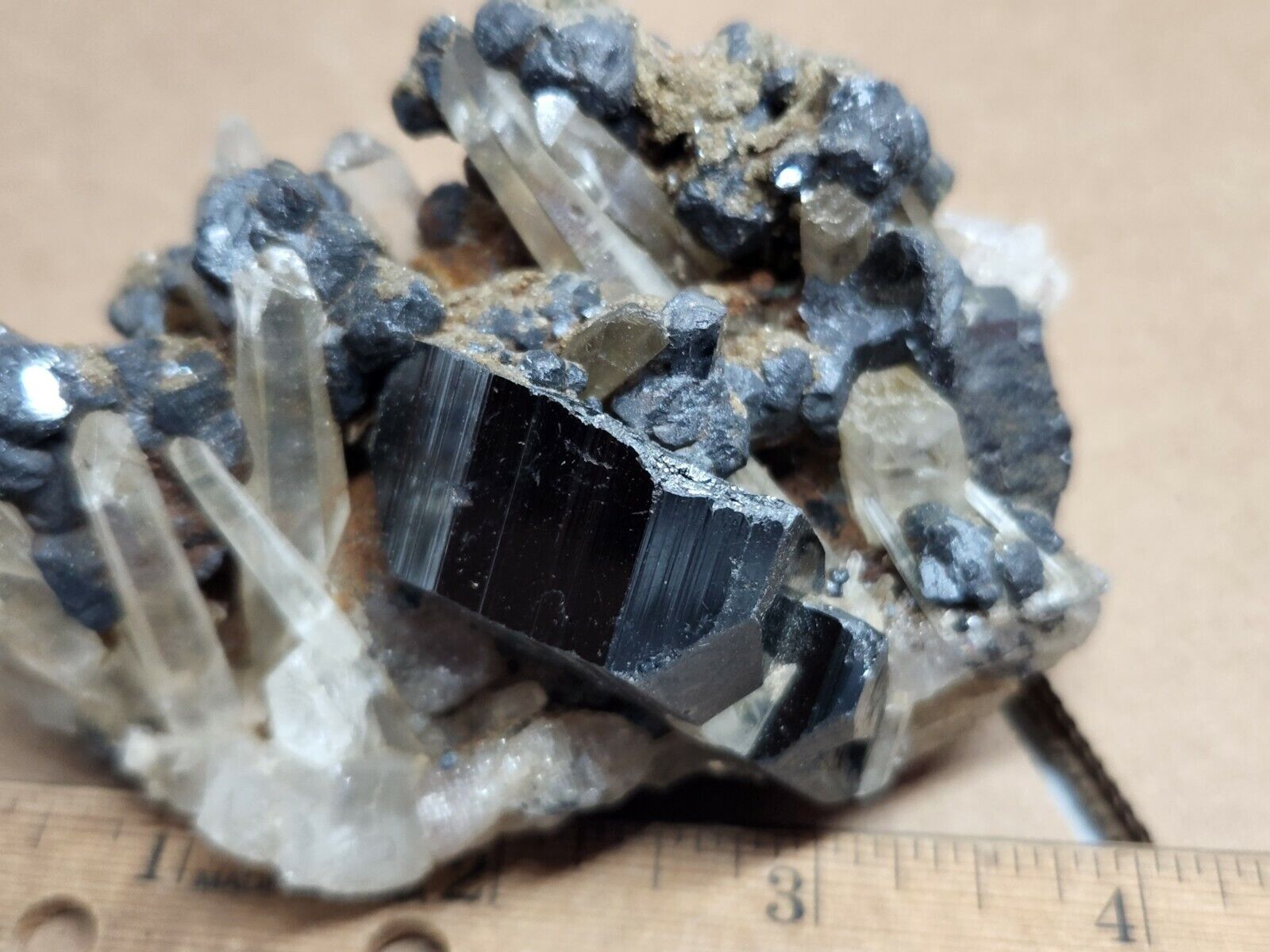 Stunning Large Ferberite w Quartz specimen