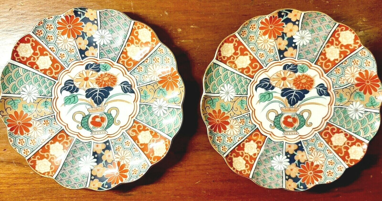 Arita Imari Porcelain Plates - Scalloped Edge Hand Painted Signed - A Pair