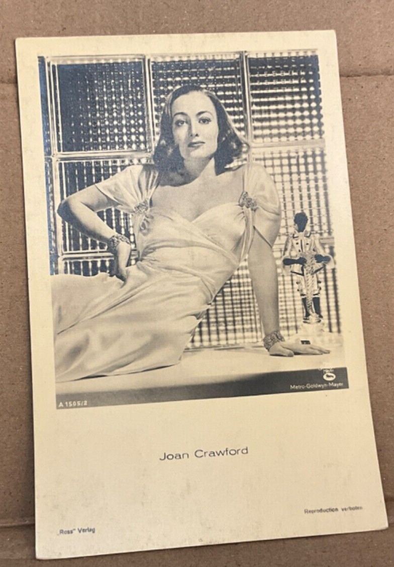 JOAN CRAWFORD  fabulous ROSS VERLAG 1940s RPPC POSTCARD 21/3