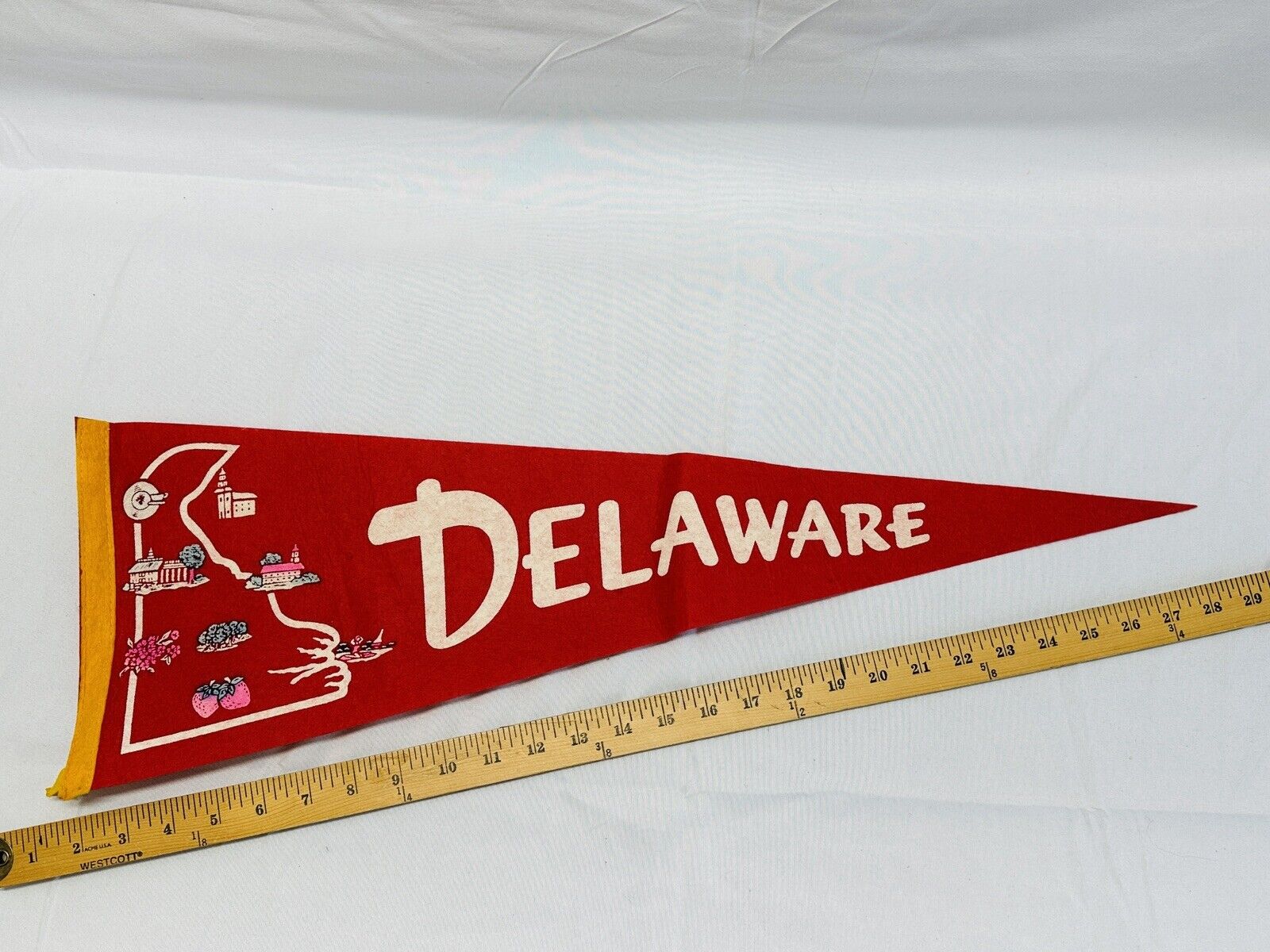 Vintage Delaware State Souvenir Felt Pennant