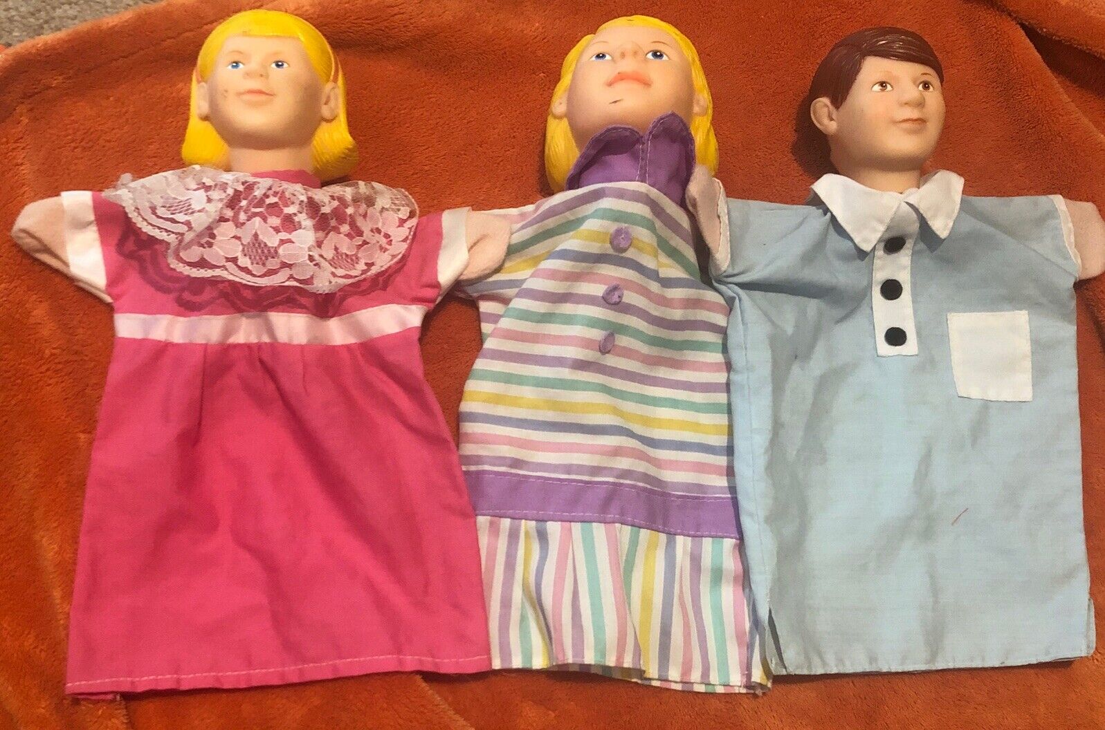 Vintage Learning Resources hand puppet Puppets family mom dad sister Pink Dress