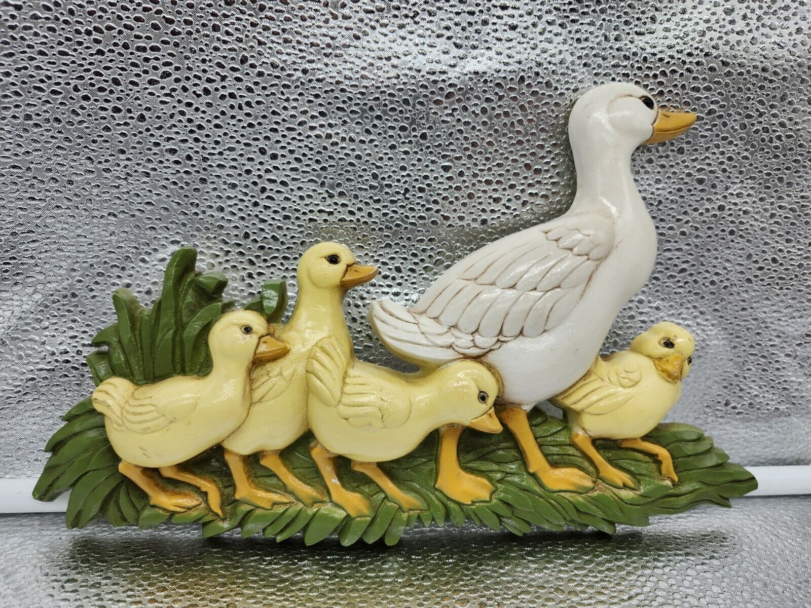 Vintage Burwood Products Duck With Ducklings Wall Decor Mamá And Babies 