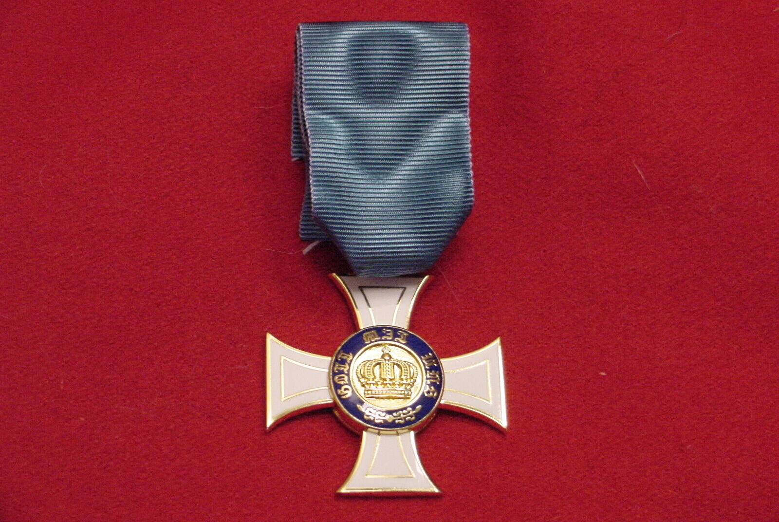 PRUSSIA  GERMAN EMPIRE WWI MEDAL ORDER OF THE CROWN 3rd CLASS - PEACETIME