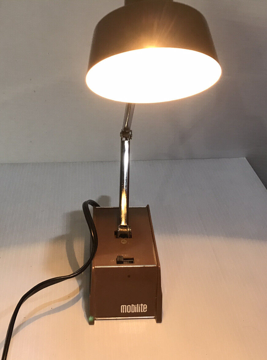 MOBILITE Portable Articulating Desk LAMP Brown Silver LO HI Setting Vintage