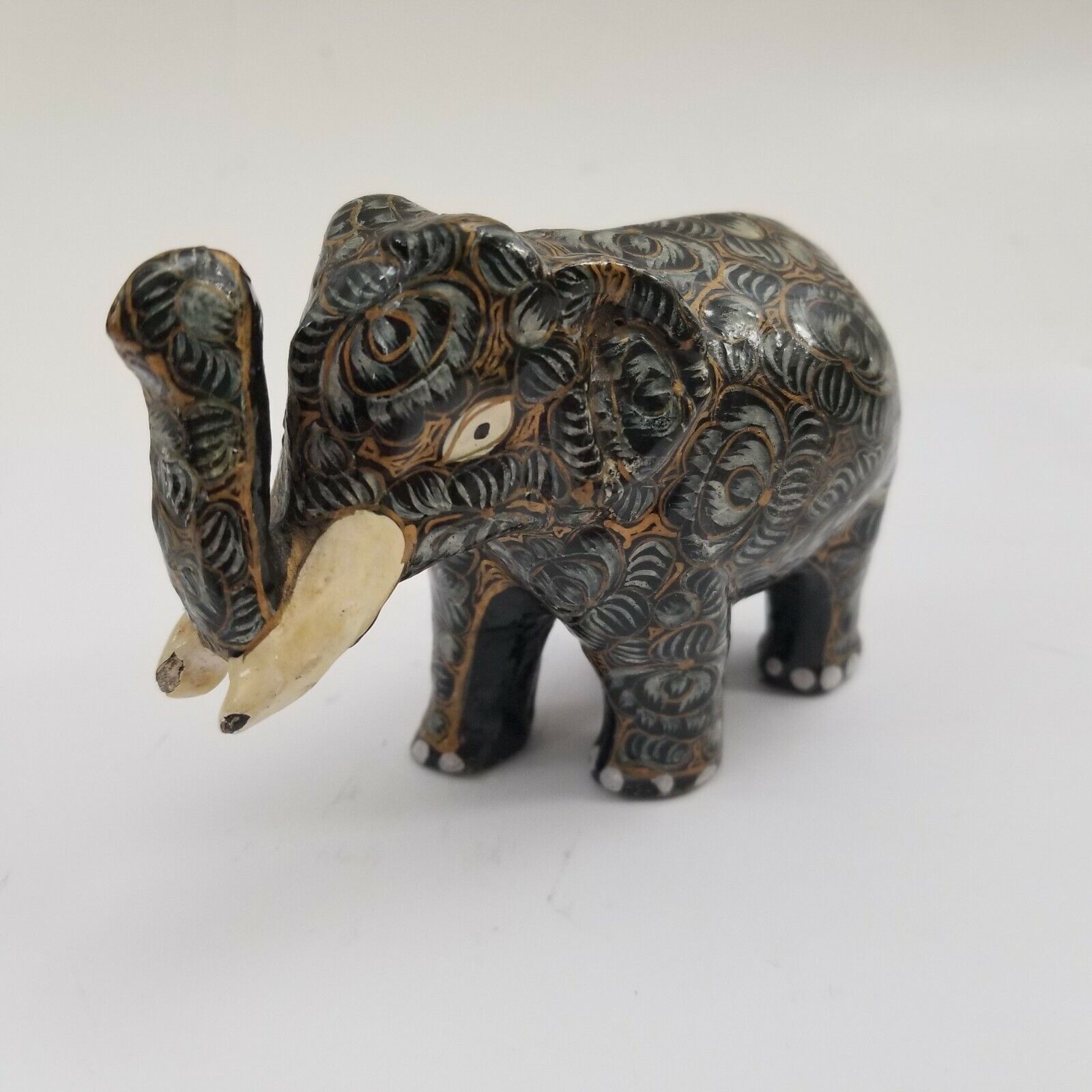 Antique Hand-Carved Wooden Asian Indian ELEPHANT STATUE Painted Sculpture 3.5\