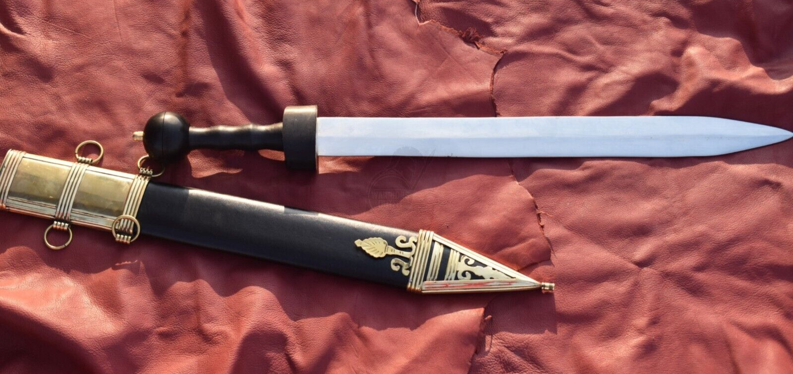 Medieval Handcrafted Pompeii Gladius Roman Sword.