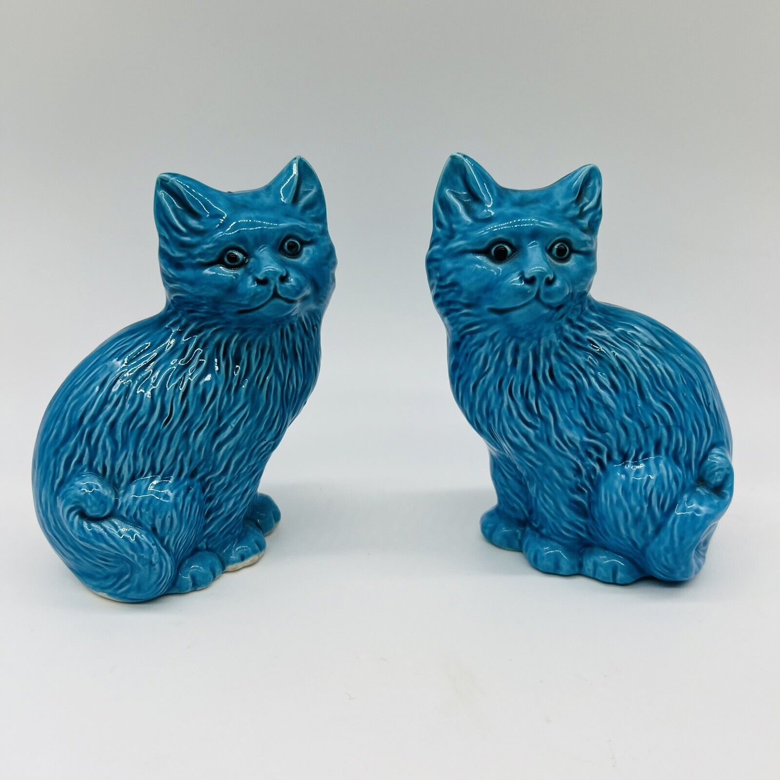 Pair of Antique Majolica Chinese Blue Porcelain Cat Figurine Sculptures