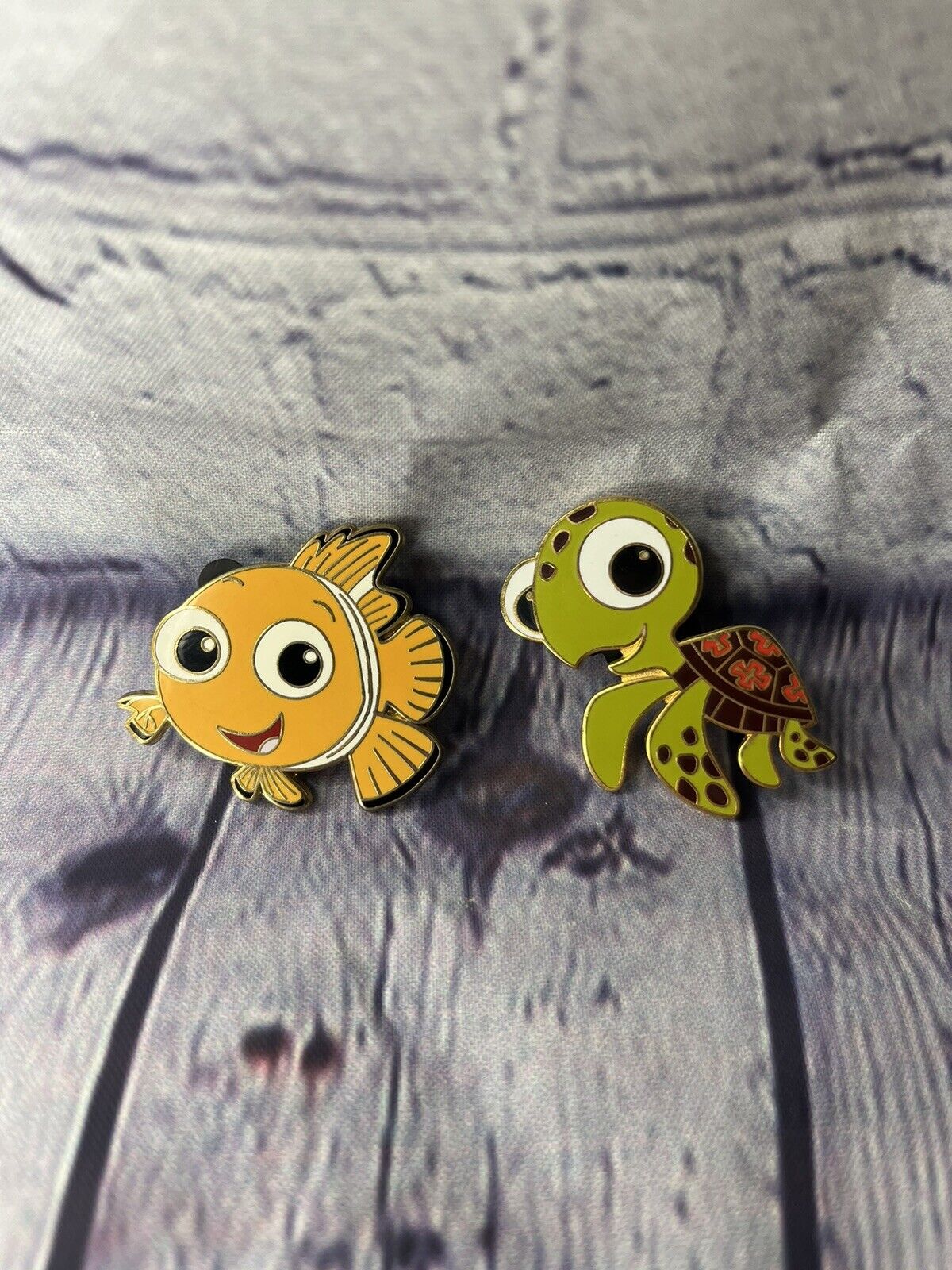 Set Of 2 Disney Pins: Squirt and Nemo from Finding Nemo