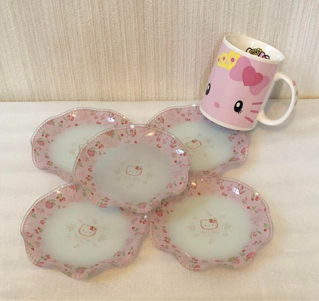 Hello Kitty Strawberry Mini Dessert plate and USJ Mug Cup Set Used from  Japan