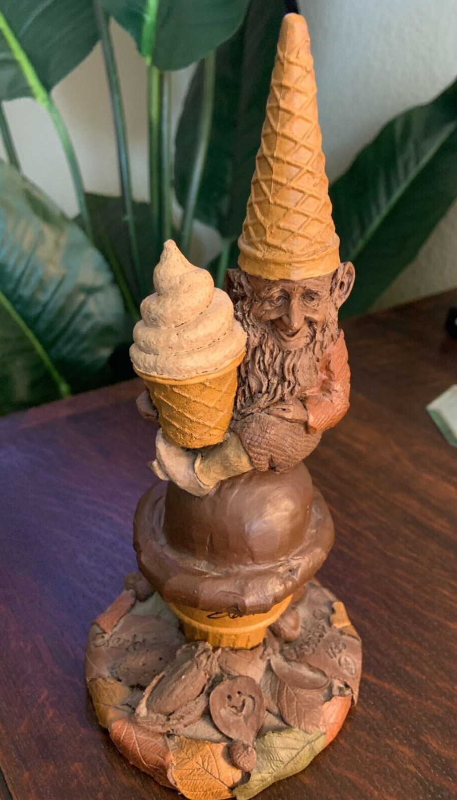 Tom Clark Gnome SCOOP Ice Cream Signed by Tom Clark MINT Condition (Wonderful)