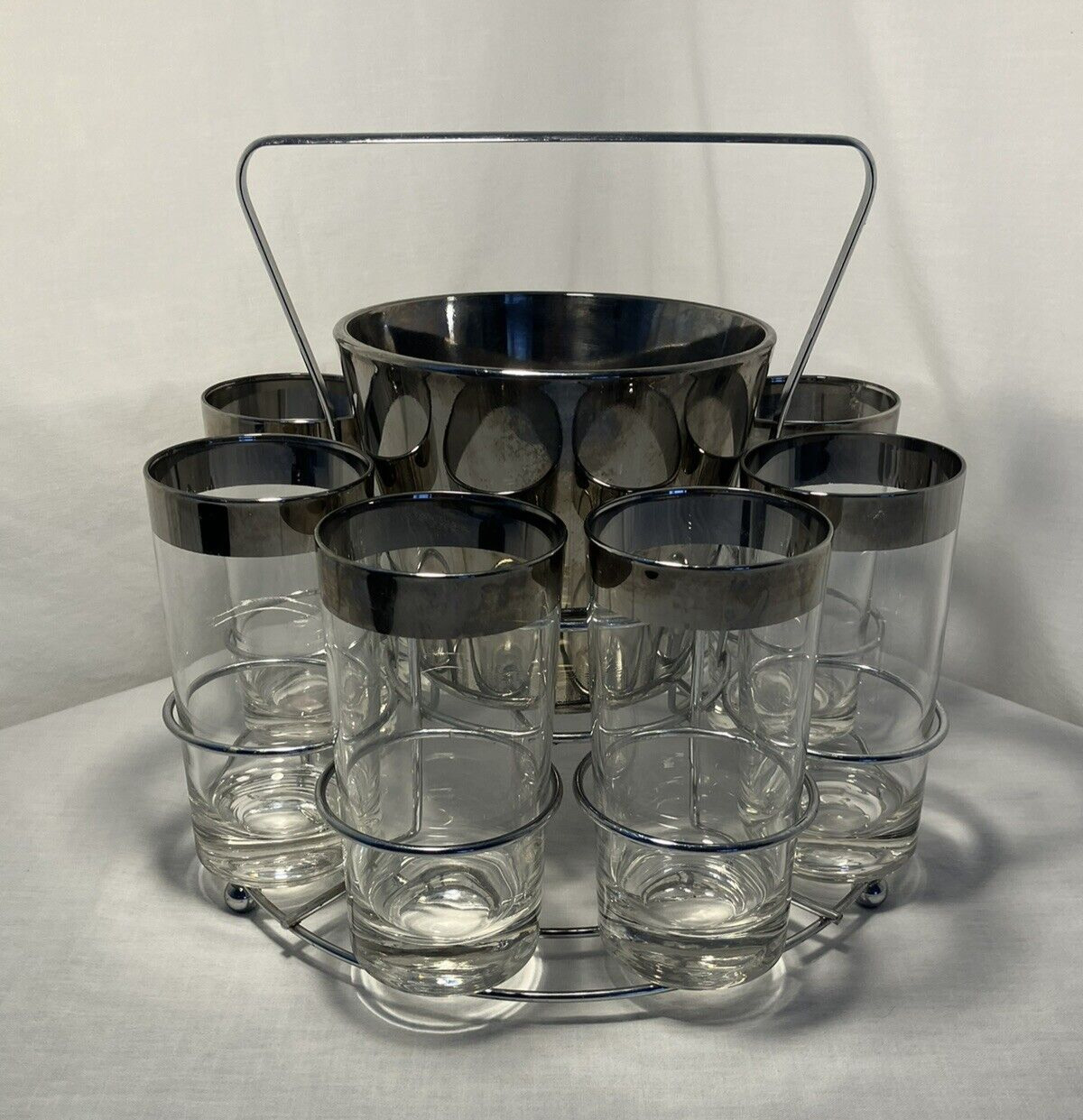Vintage Dorothy Thorpe style 8 Silver Stripe Tumblers with Ice Bucket and Caddy