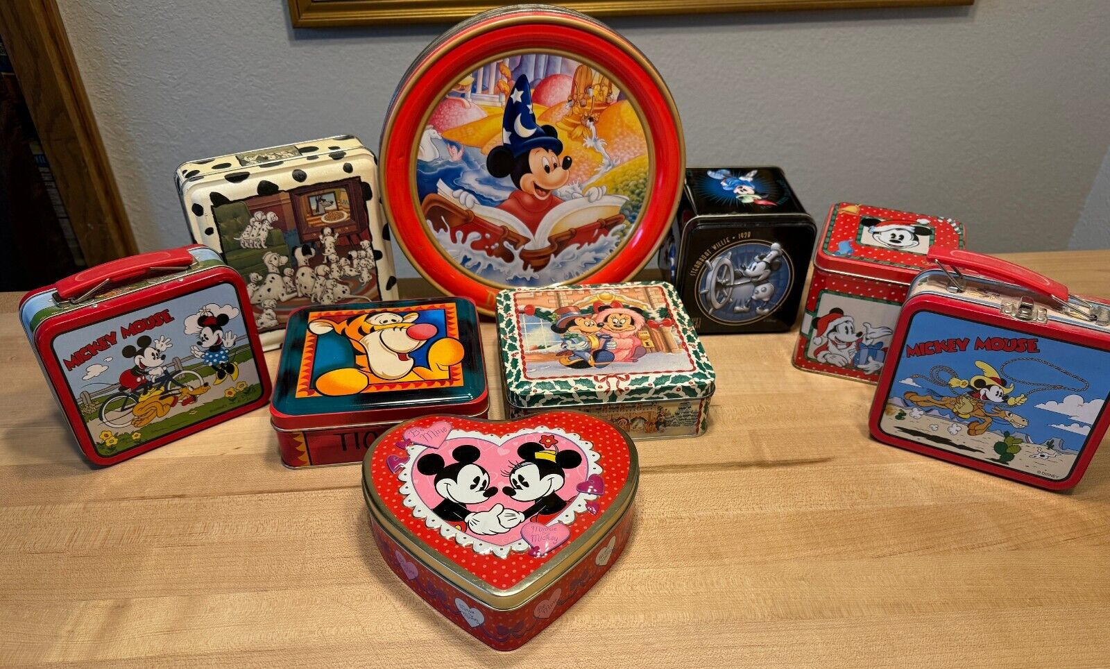 VINTAGE 80s 90's Disney Mickey Collector Tin RARE Winnie Pooh Christmas Lunchbox
