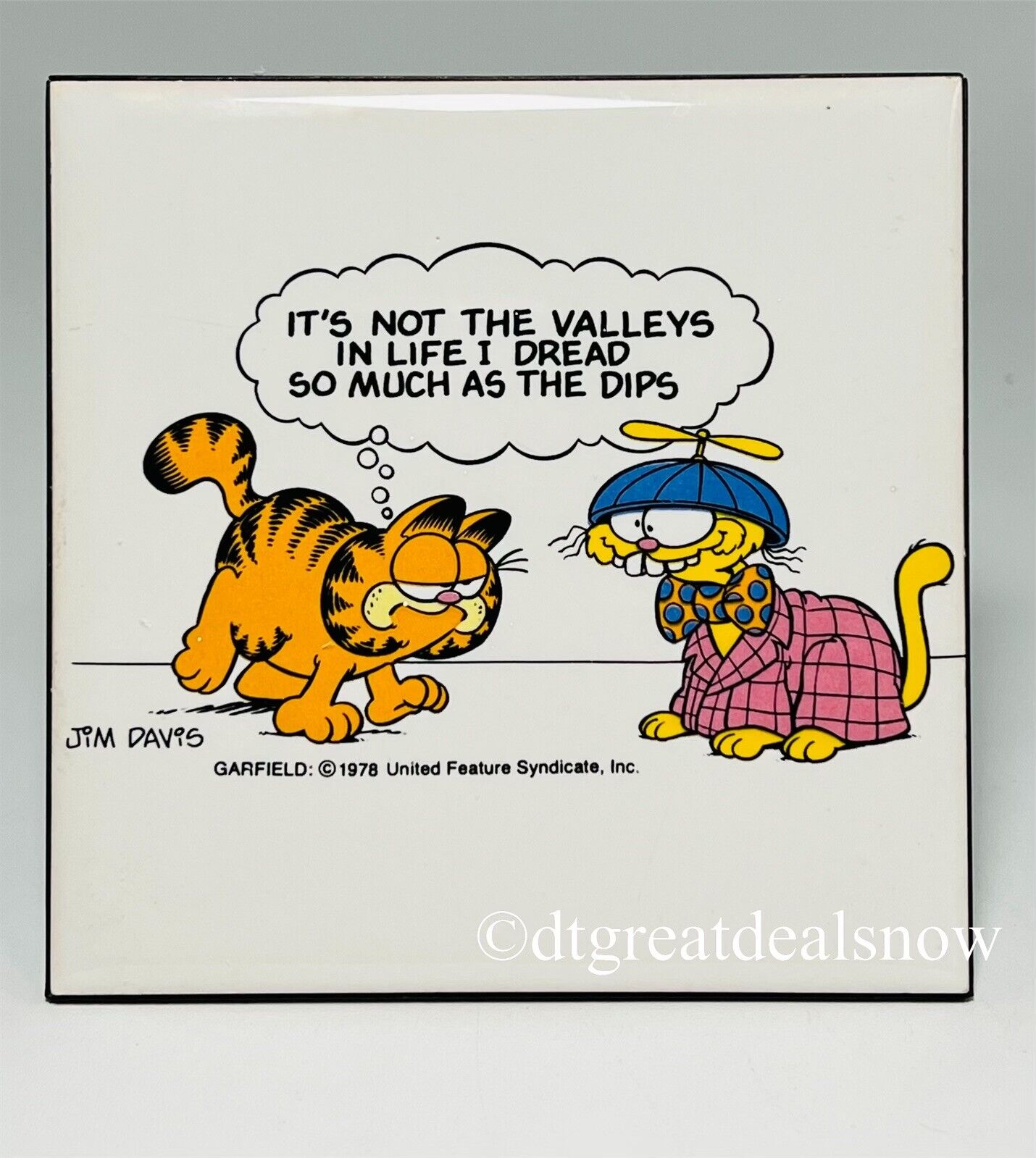 Vintage 1978 Garfield Tile Plaque Picture With Easel Stand Valleys & Dips White