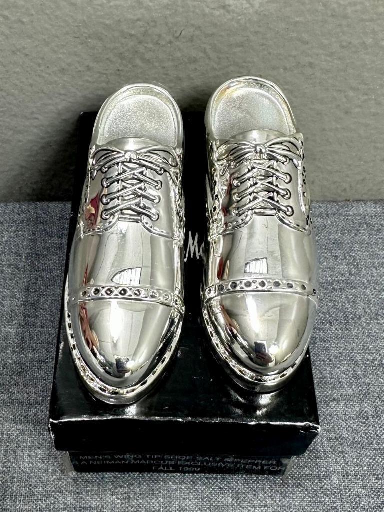 New Vintage Godinger For Neiman Marcus Men\'s Wing Tip Shoes Salt Pepper Shakers