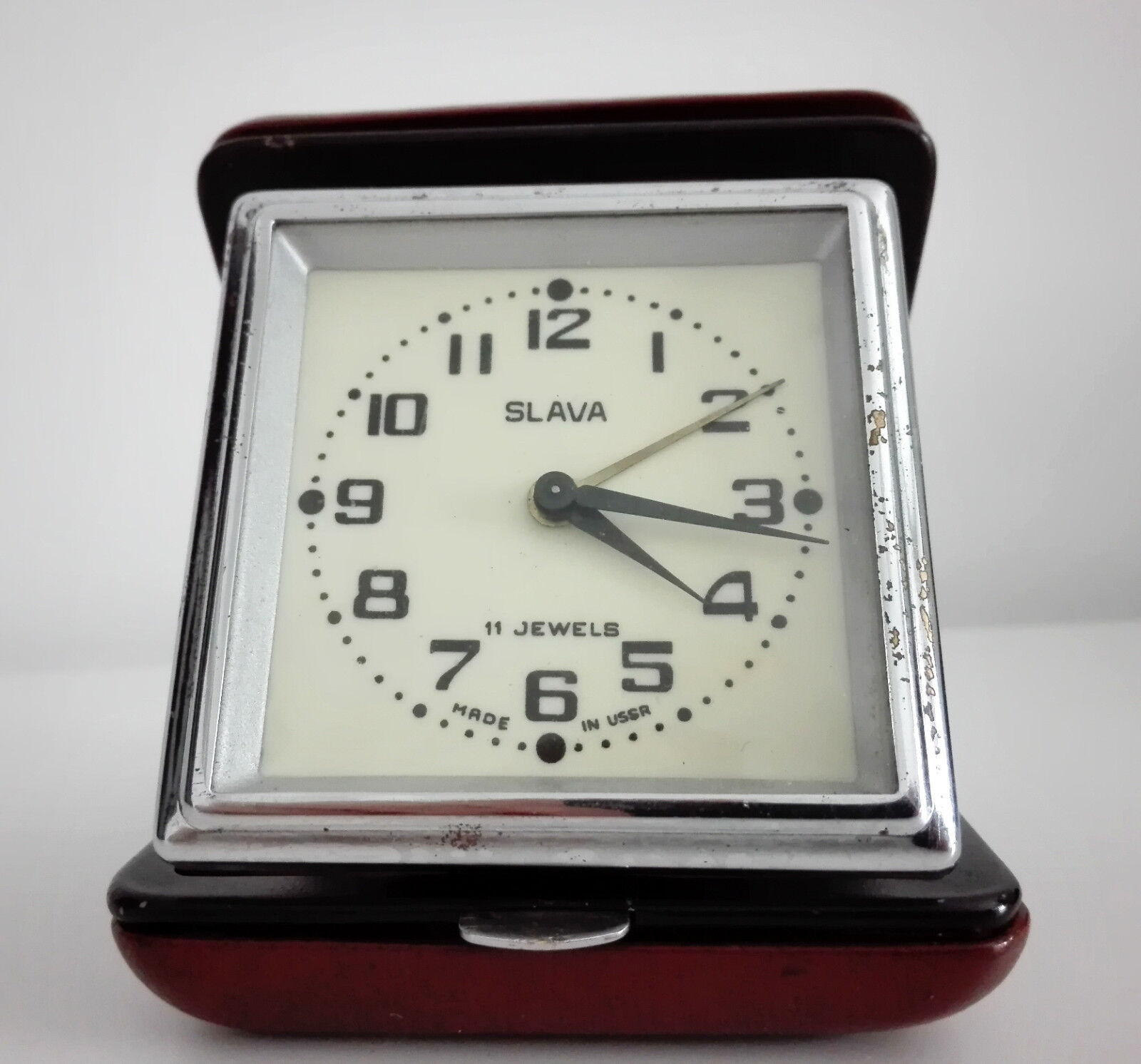 Vintage Soviet Russian voyage SLAVA table alarm clock USSR 11 jewels clocks