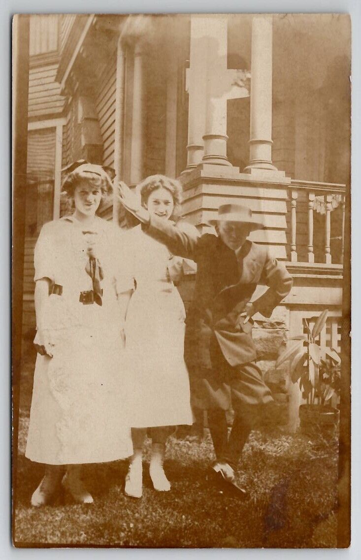 RPPC Lovely Edwardian Sisters With Dapper Little Brother In Yard Postcard K27