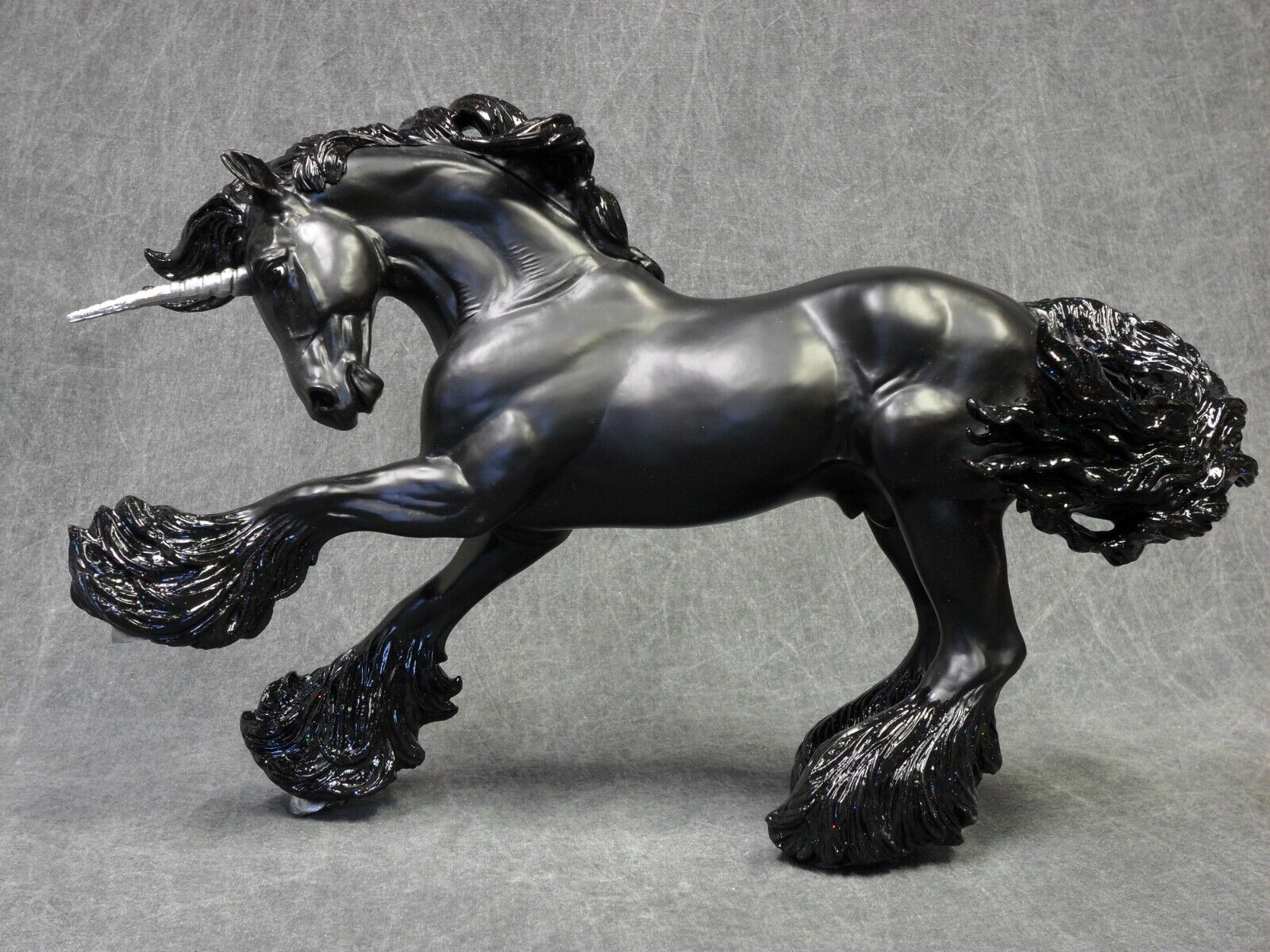 Breyer * Obsidian * Black Unicorn Stallion Gypsy Vanner Traditional Model Horse