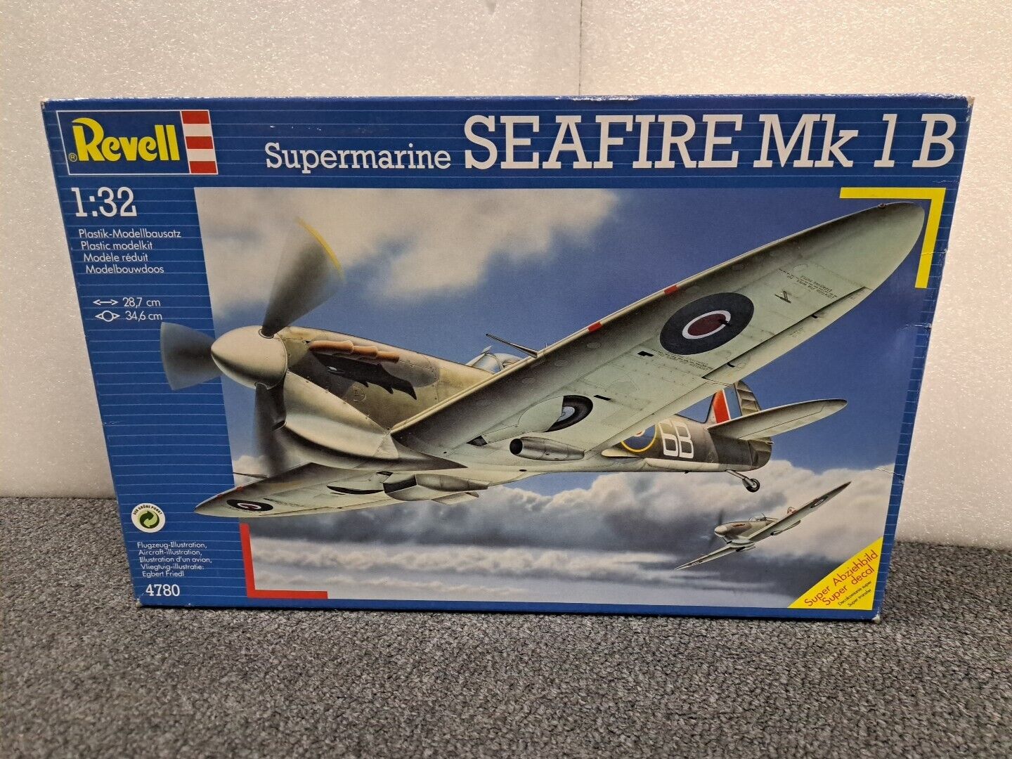 1/32 VINTAGE 1992 Revell  Supermarine Seafire MK 1B FACTORY SEALED