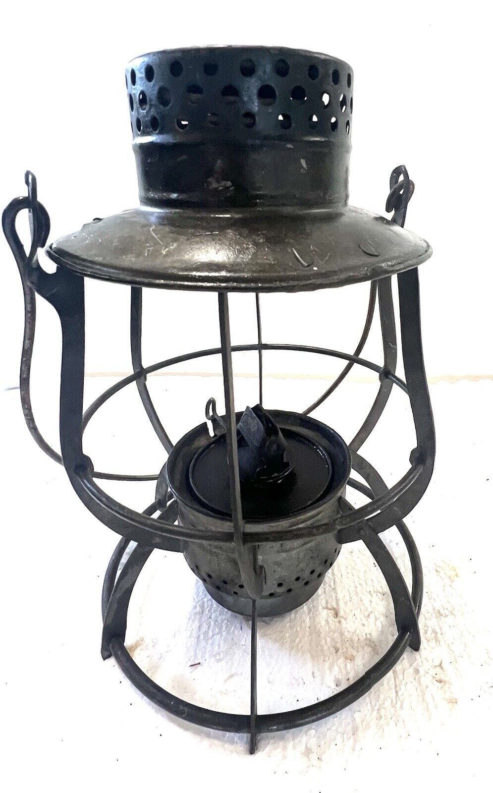 Vintage Dietz #39 New York Steel Clad R.R Lantern No Globe