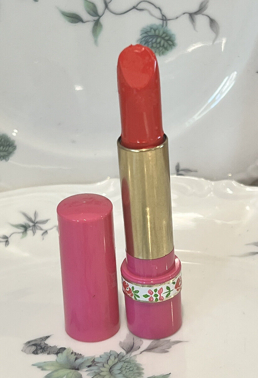 VINTAGE COLLECTIBLE REVLON  LUSTROUS  LIPSTICK REDHOT RED NEW