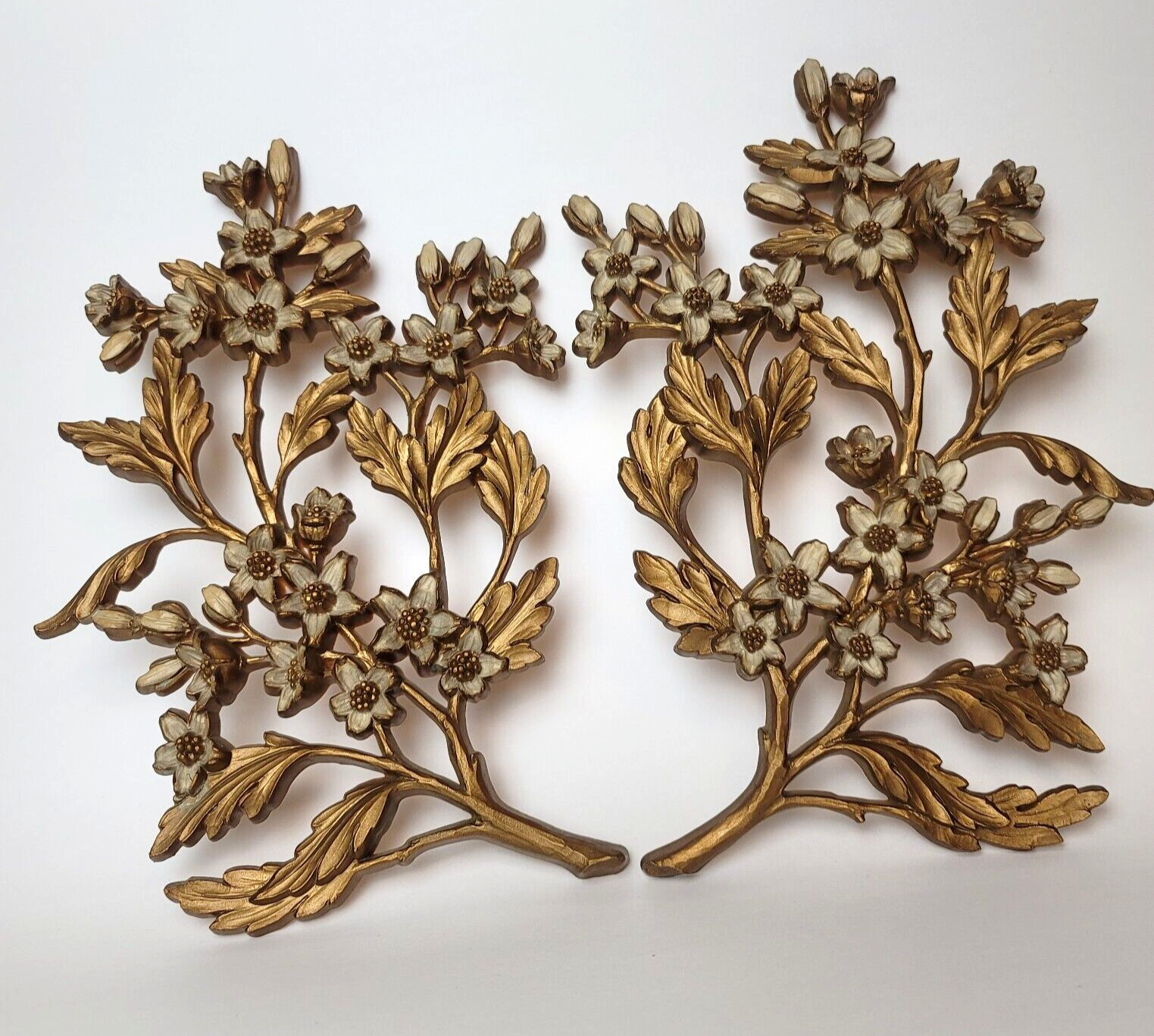 Vintage Pair Syroco Dogwood Floral Branches Gold 7036 13x10 USA