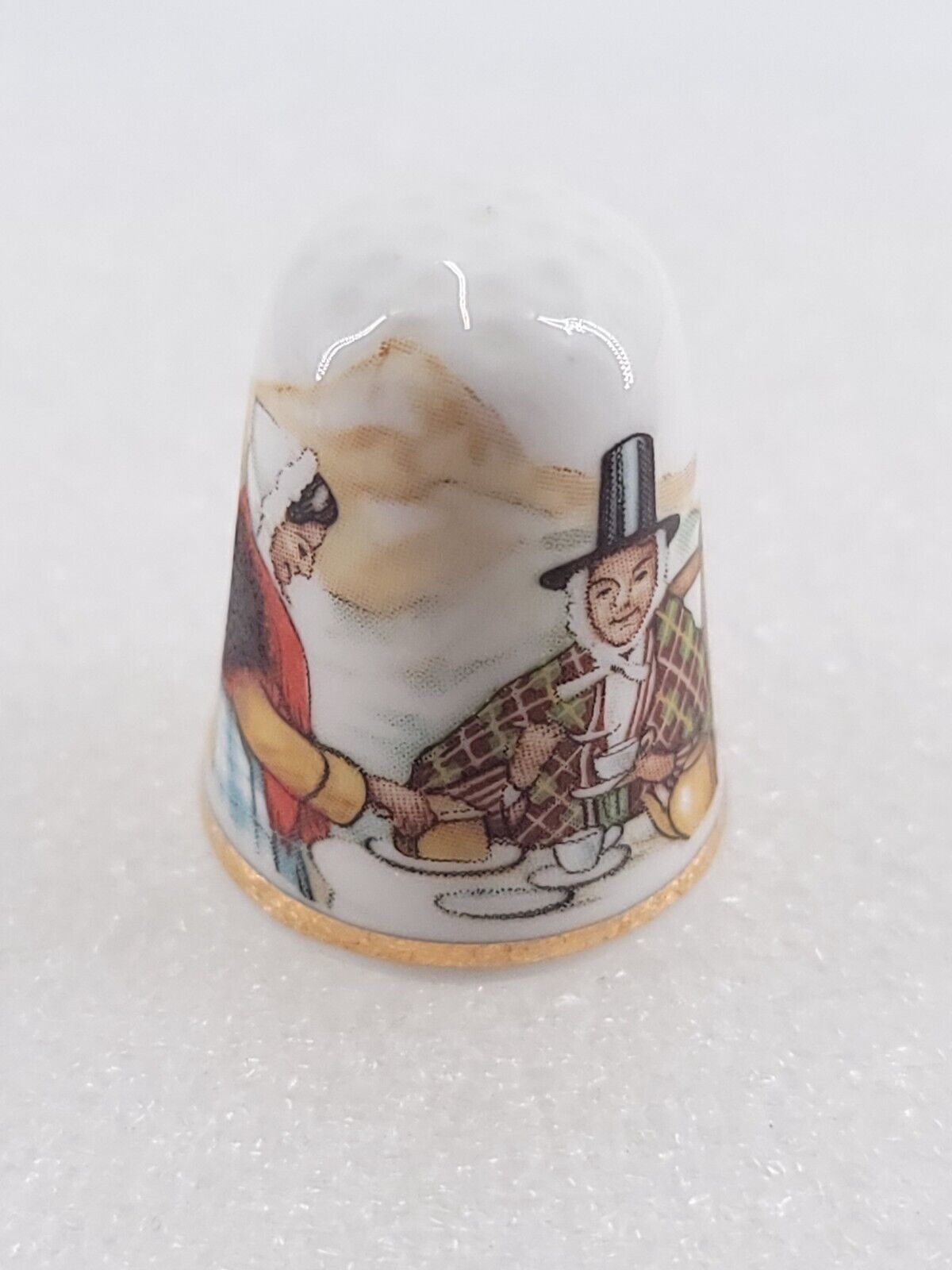 VTG Exquisite Family Dinner Sewing Fine Bone China Thimble