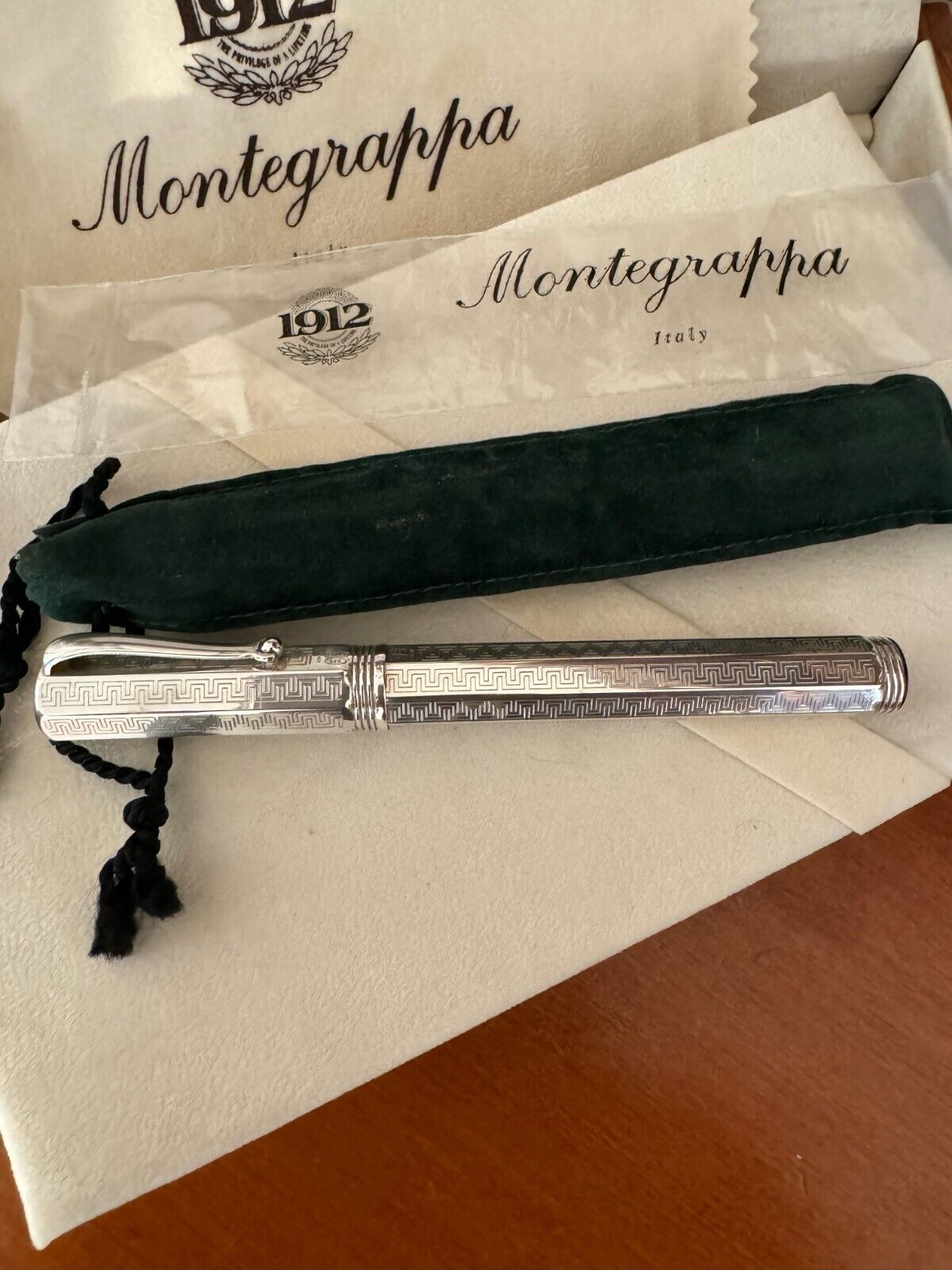 Montegrappa 1912 Vintage Sterling Silver Pen Ballpoint - never used 