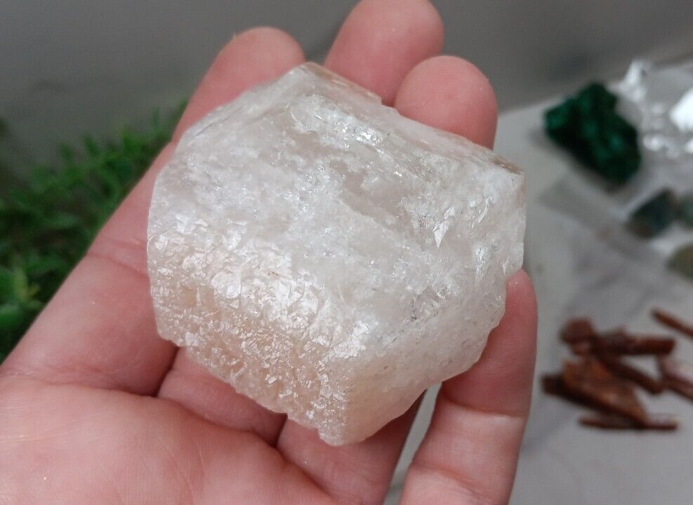 Apophyllite Crystal  India 84g 2\