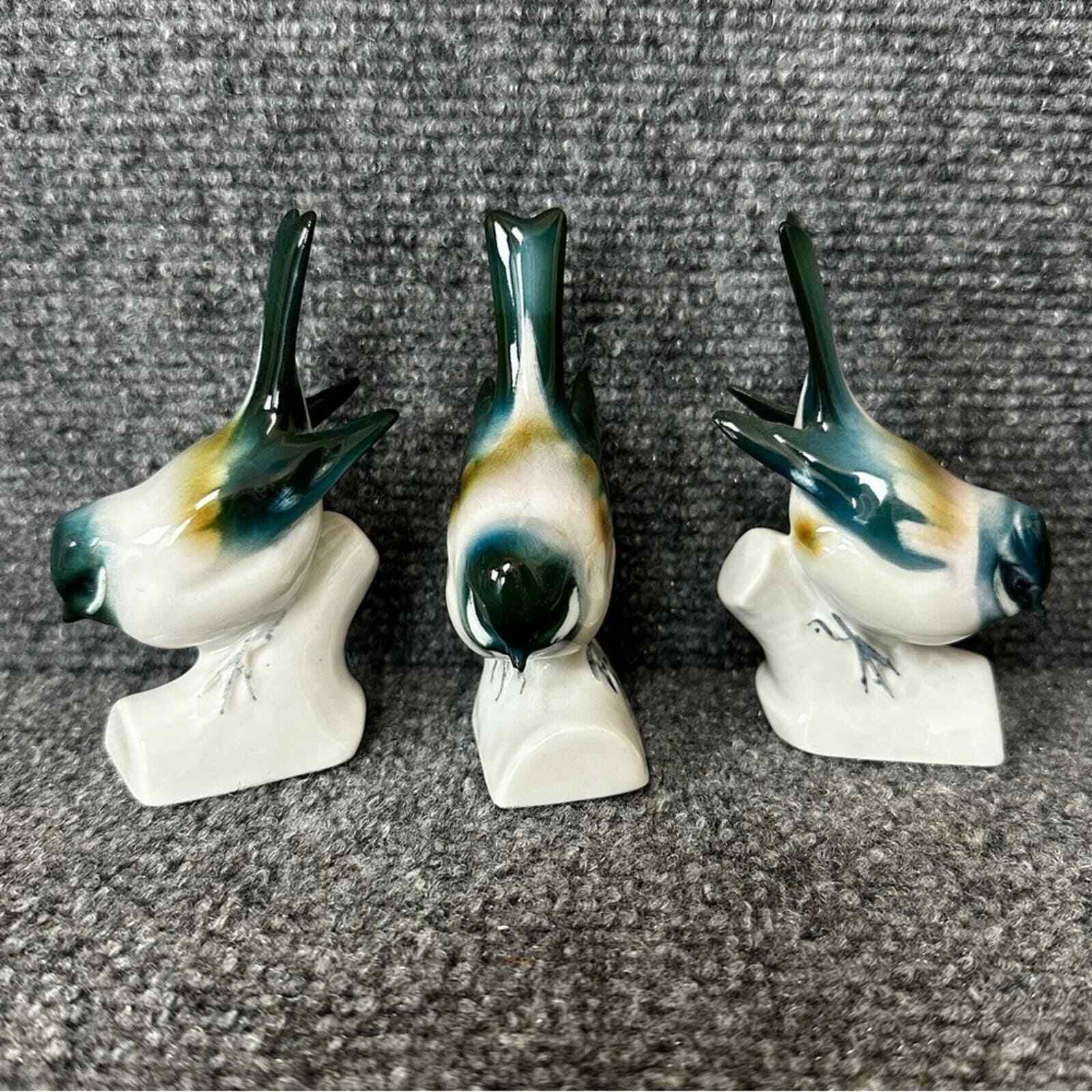 Vintage trio Zsolnay Pek Hungary porcelain birds titmouse 4” songbirds figurine