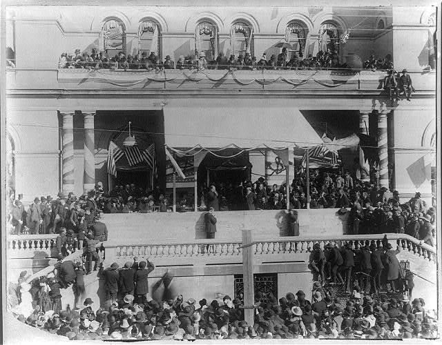Cleveland speaking to crowd in Kansas City, Missouri, October 13, 1887