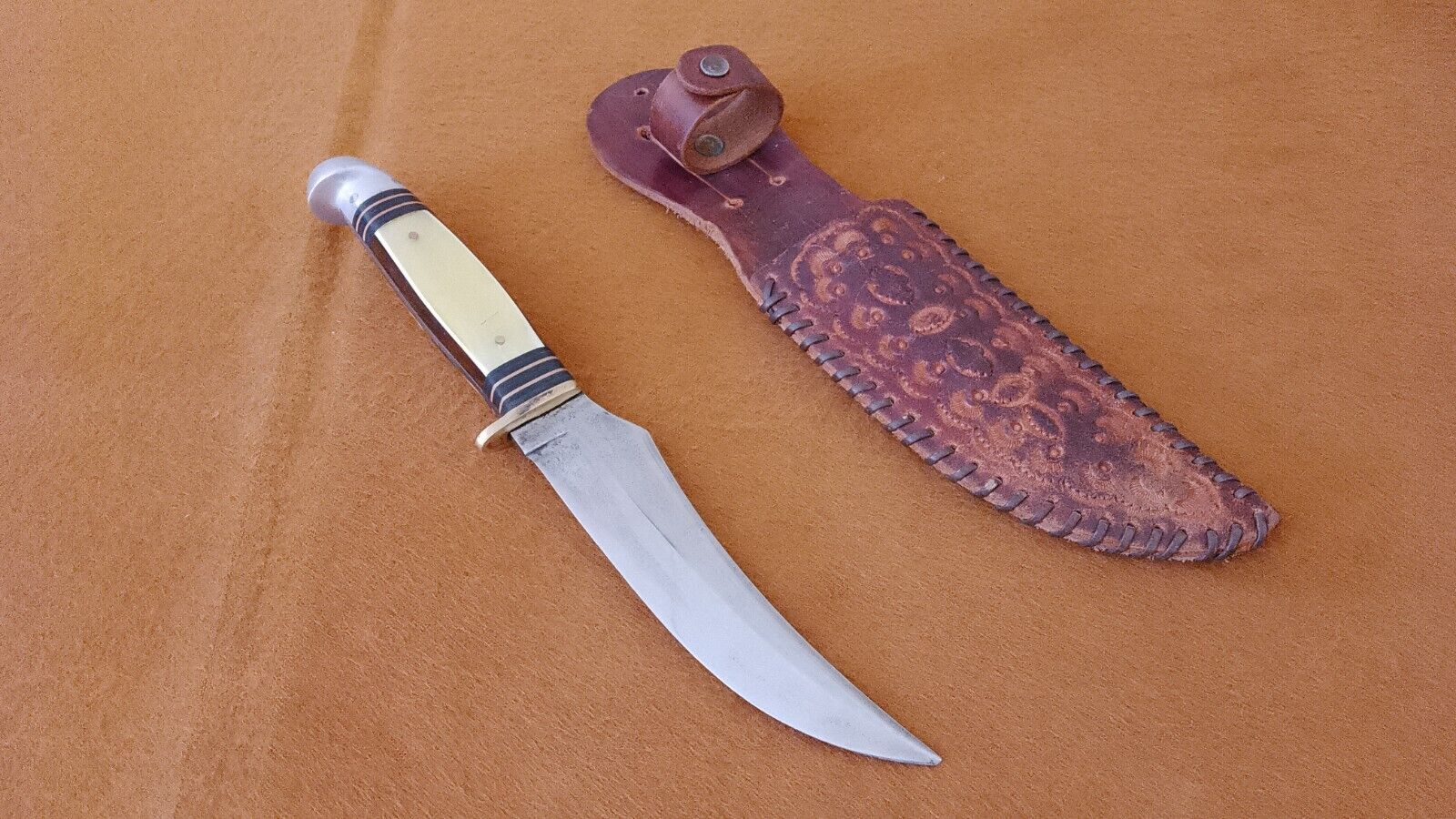 Vintage Rare J.C. Higgins Hunting Knife With MOP & Amber Handle Pat#1967478