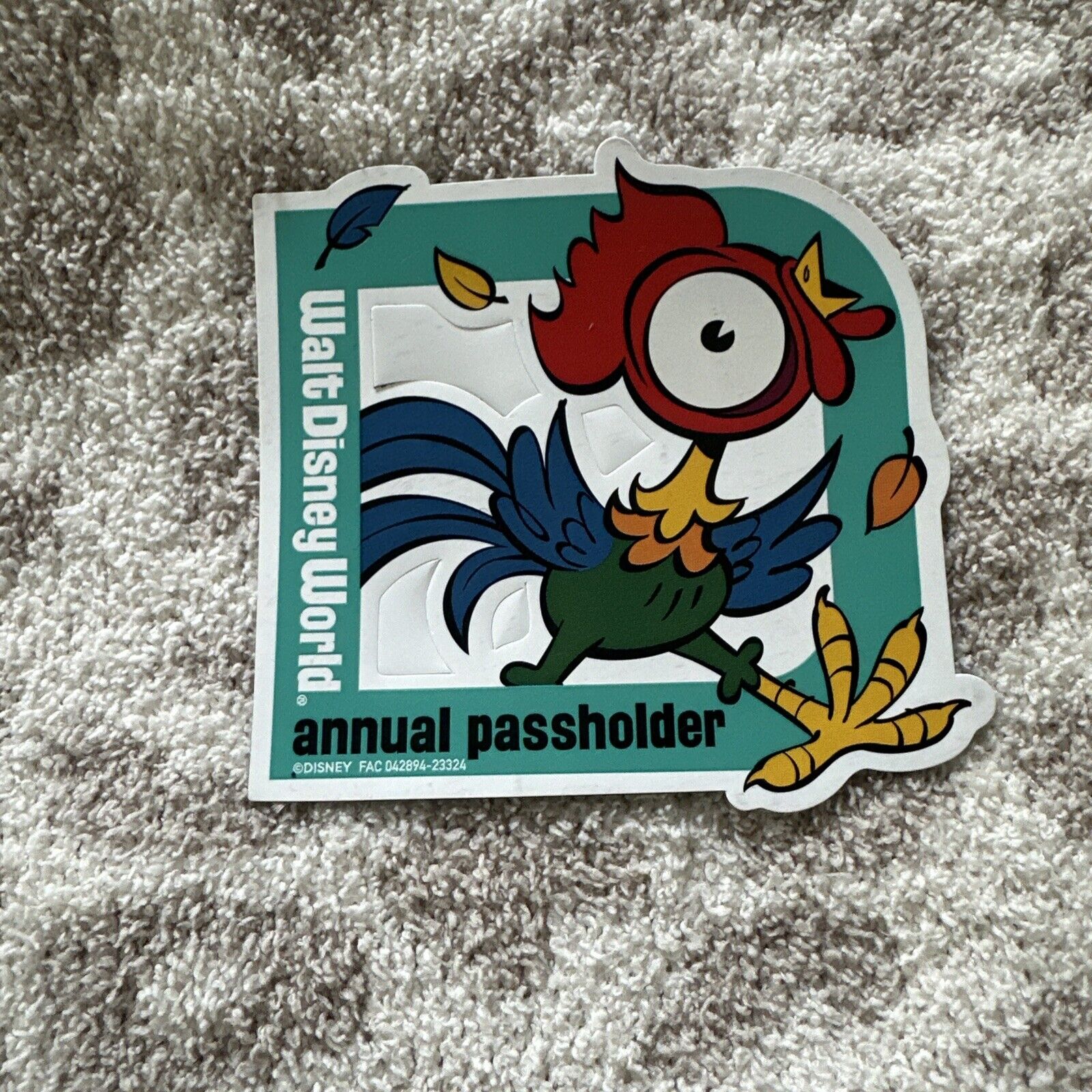 2024 Authentic Disney EPCOT Hei Hei from Moana Annual Passholder Magnet NEW
