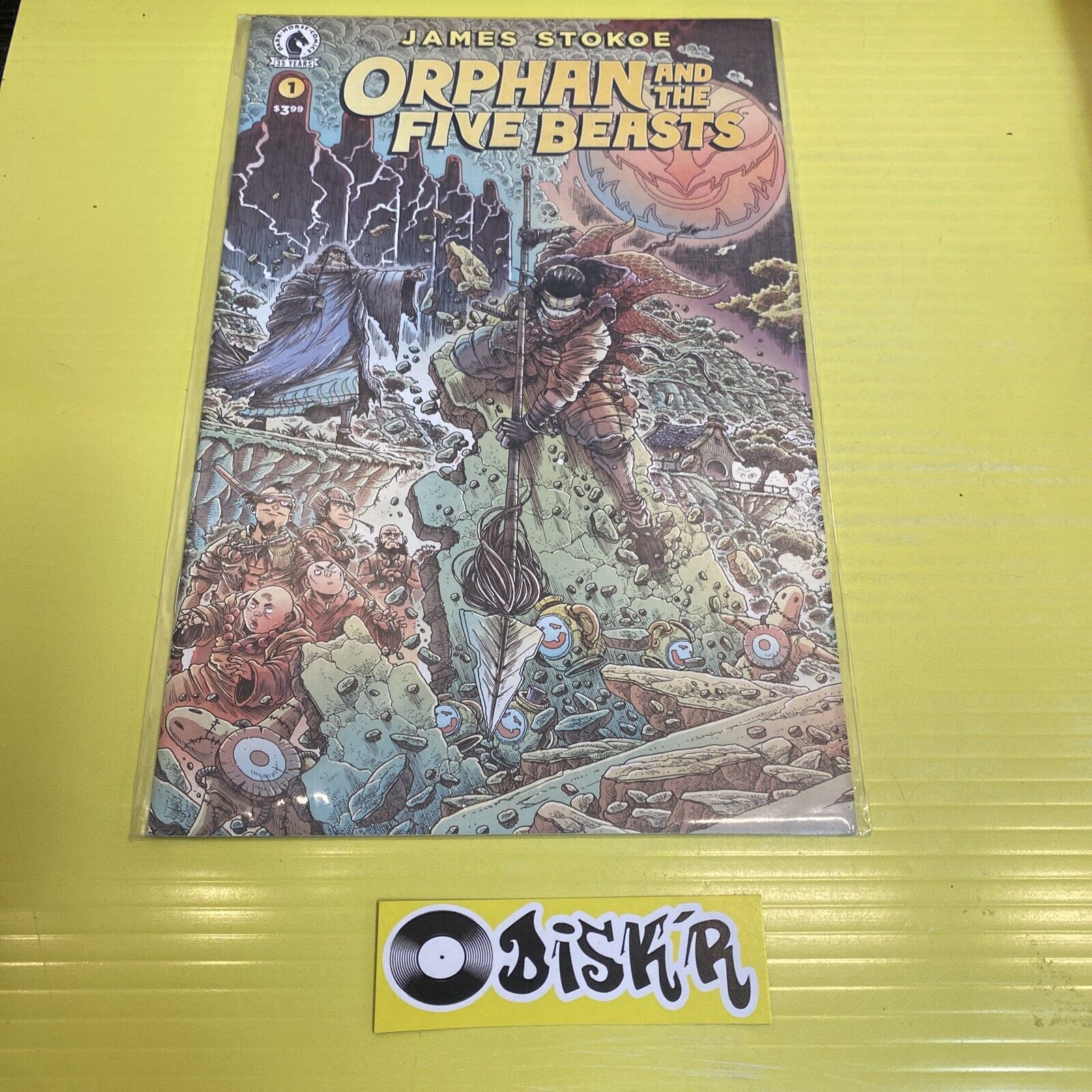 orphan and the five beat - comics book