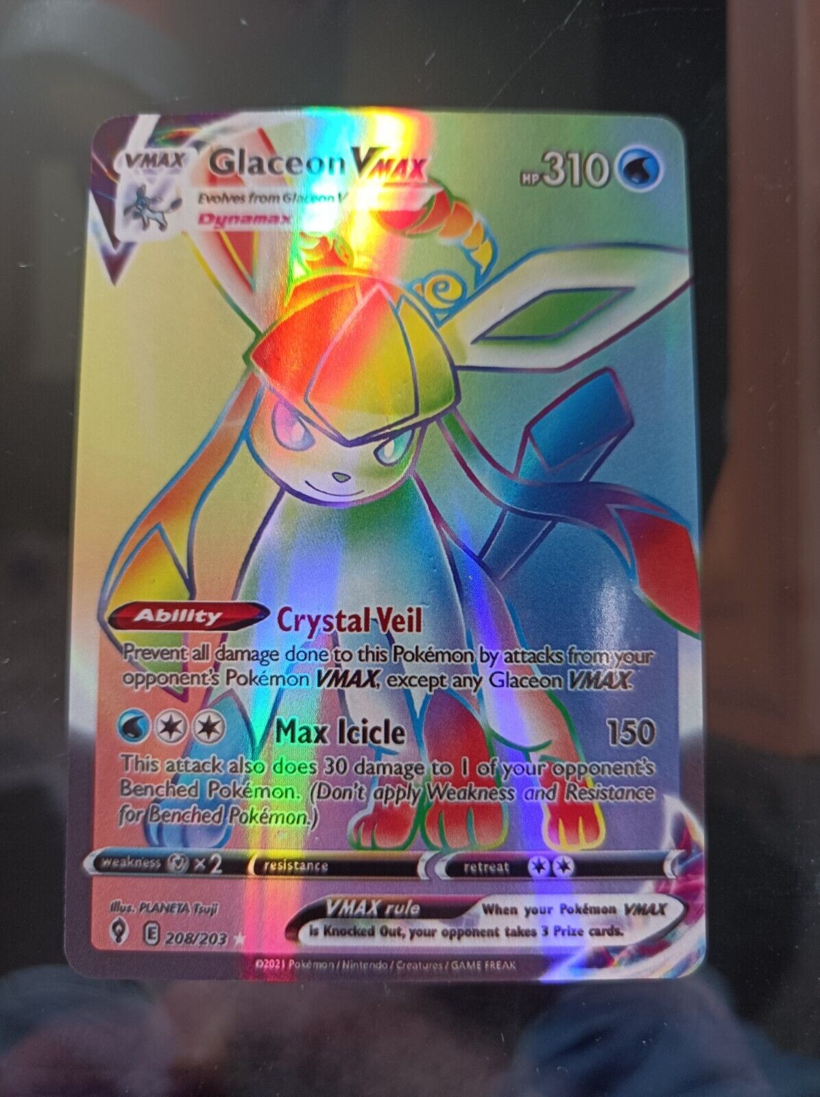 Pokemon Card Glaceon and dragonnite VMAX 208/203